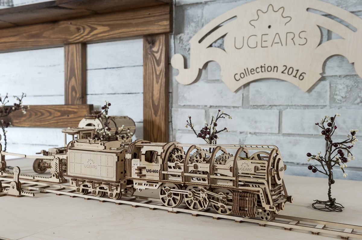 Ugears Steam Locomotive tender 01