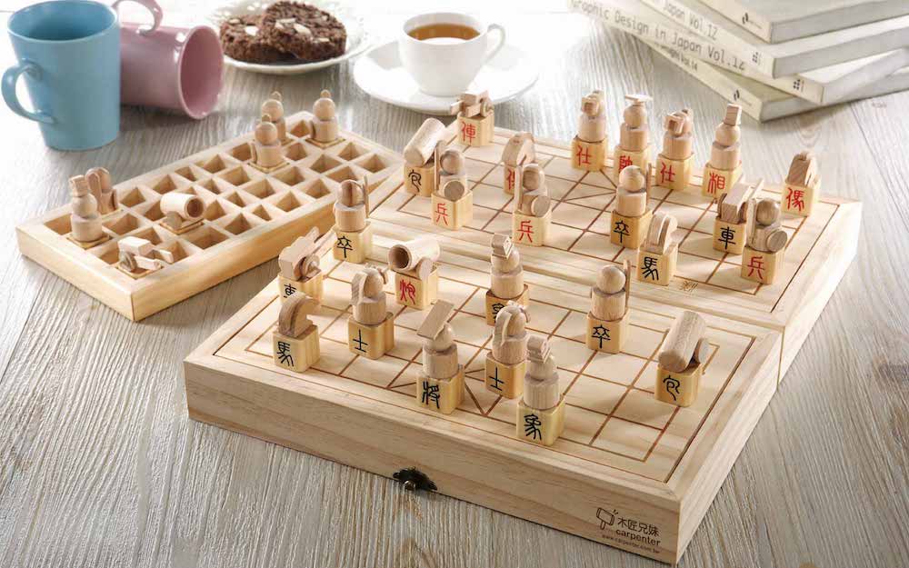 販売廉価[K\'] 木匠兄弟 木製立体象棋 将棋